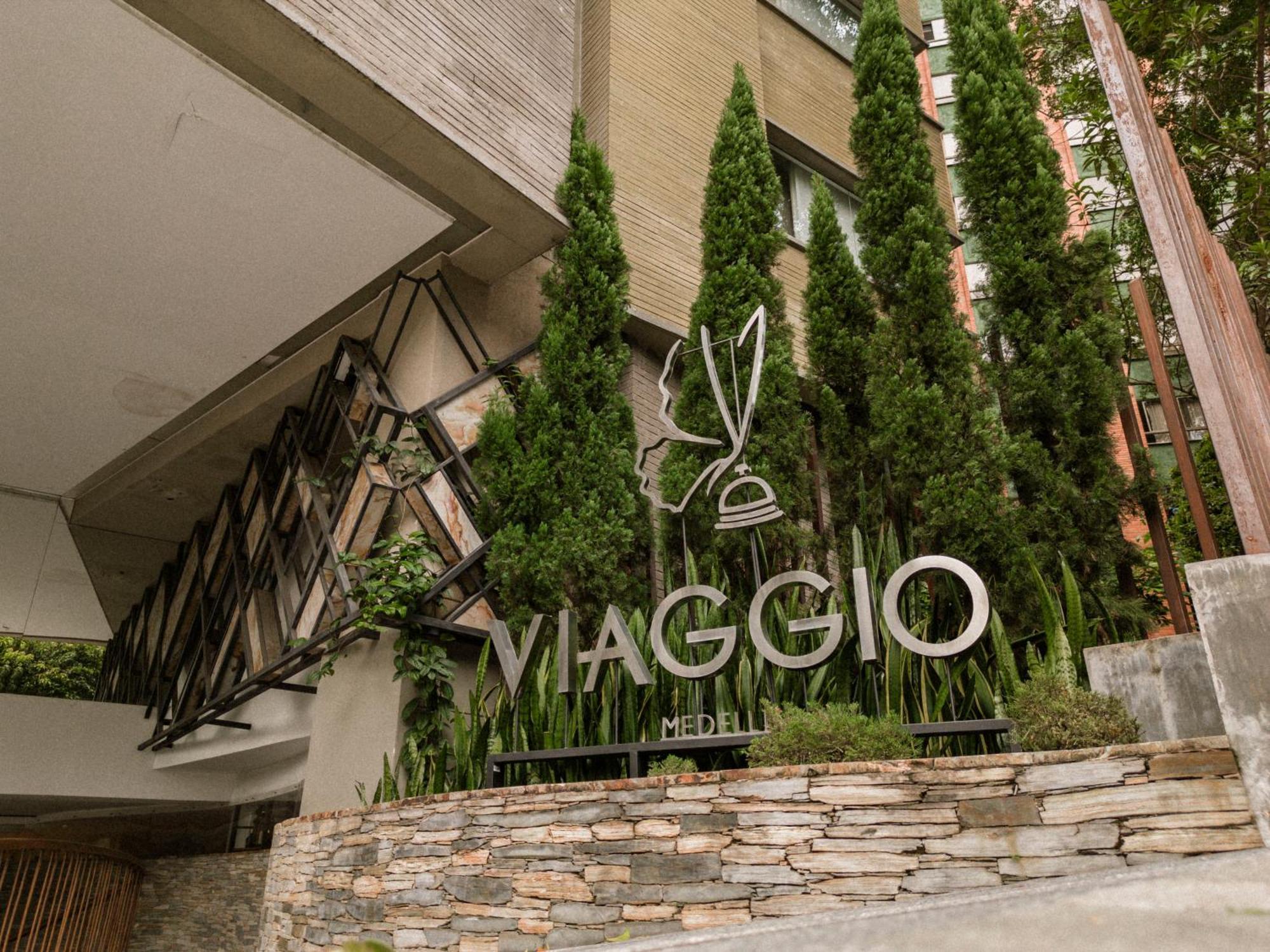 Viaggio Medellin Grand Select Hotel ภายนอก รูปภาพ